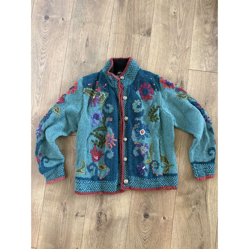 LOST HORIZONS S handknitted wool embroidered sweater cardigan Blue button floral